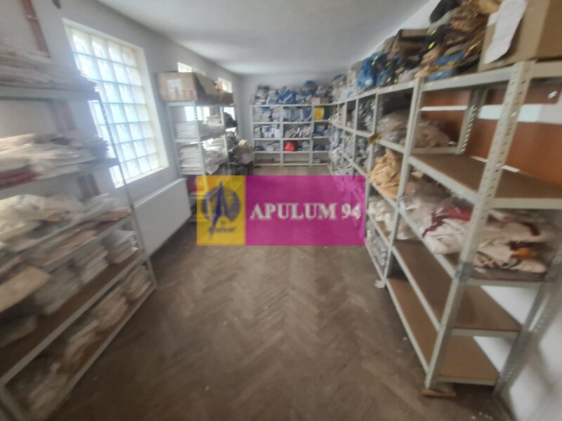 Spatiu comercial de vanzare in Campina