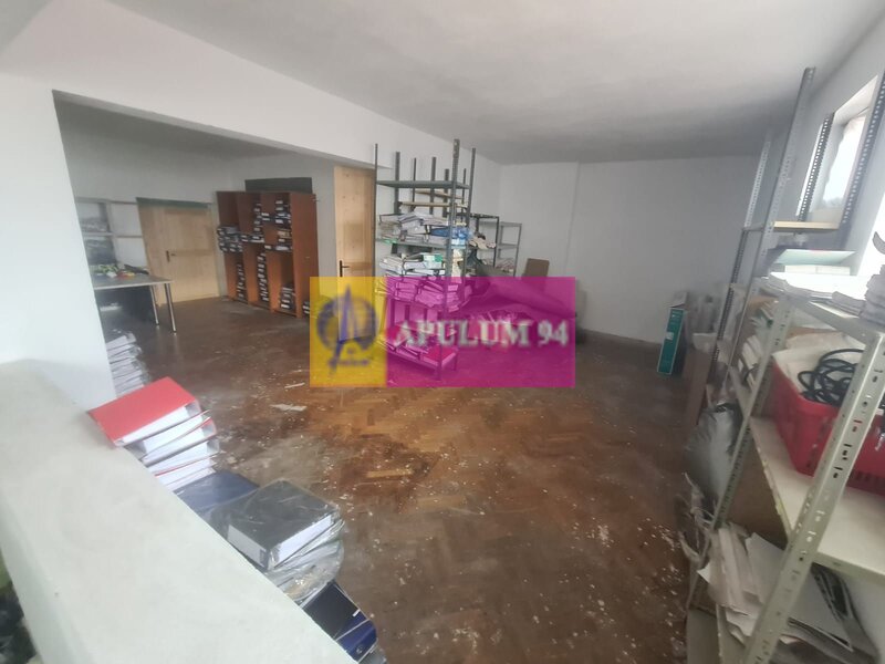 Spatiu comercial de vanzare in Campina